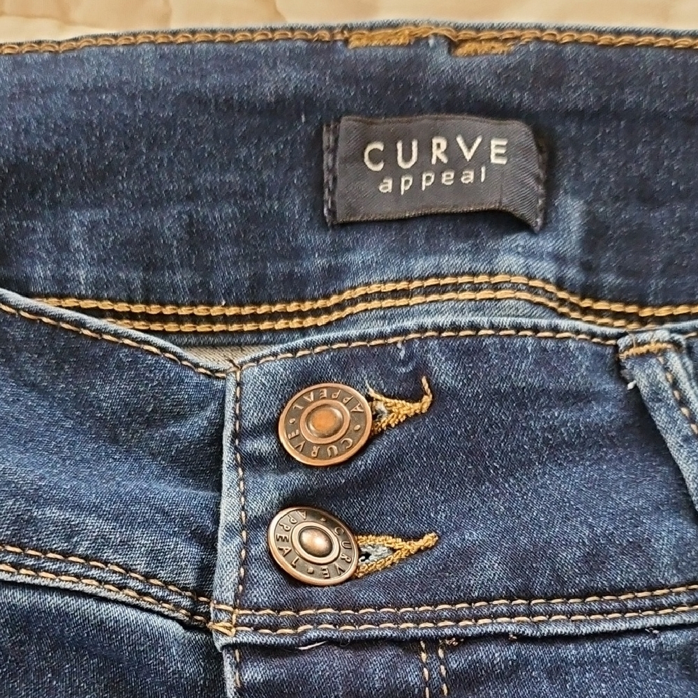 Curve Appeal- Two Button-  Curve Creator High Rise Skinny Jeggings-  Size 14/32 - Picture 2 of 7